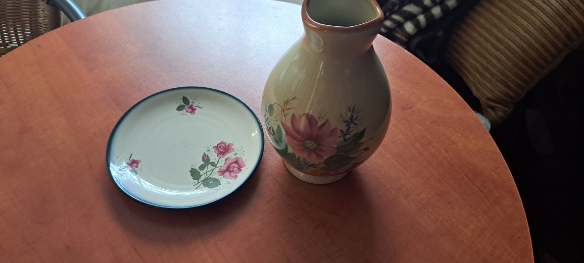 Wazon i talerzyk kwiaty porcelana Chodzież