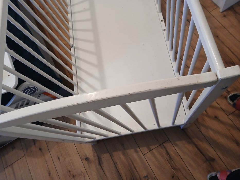 Łóżeczko białe z szufladą