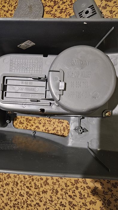 Консоль центральна Chevrolet Lacetti