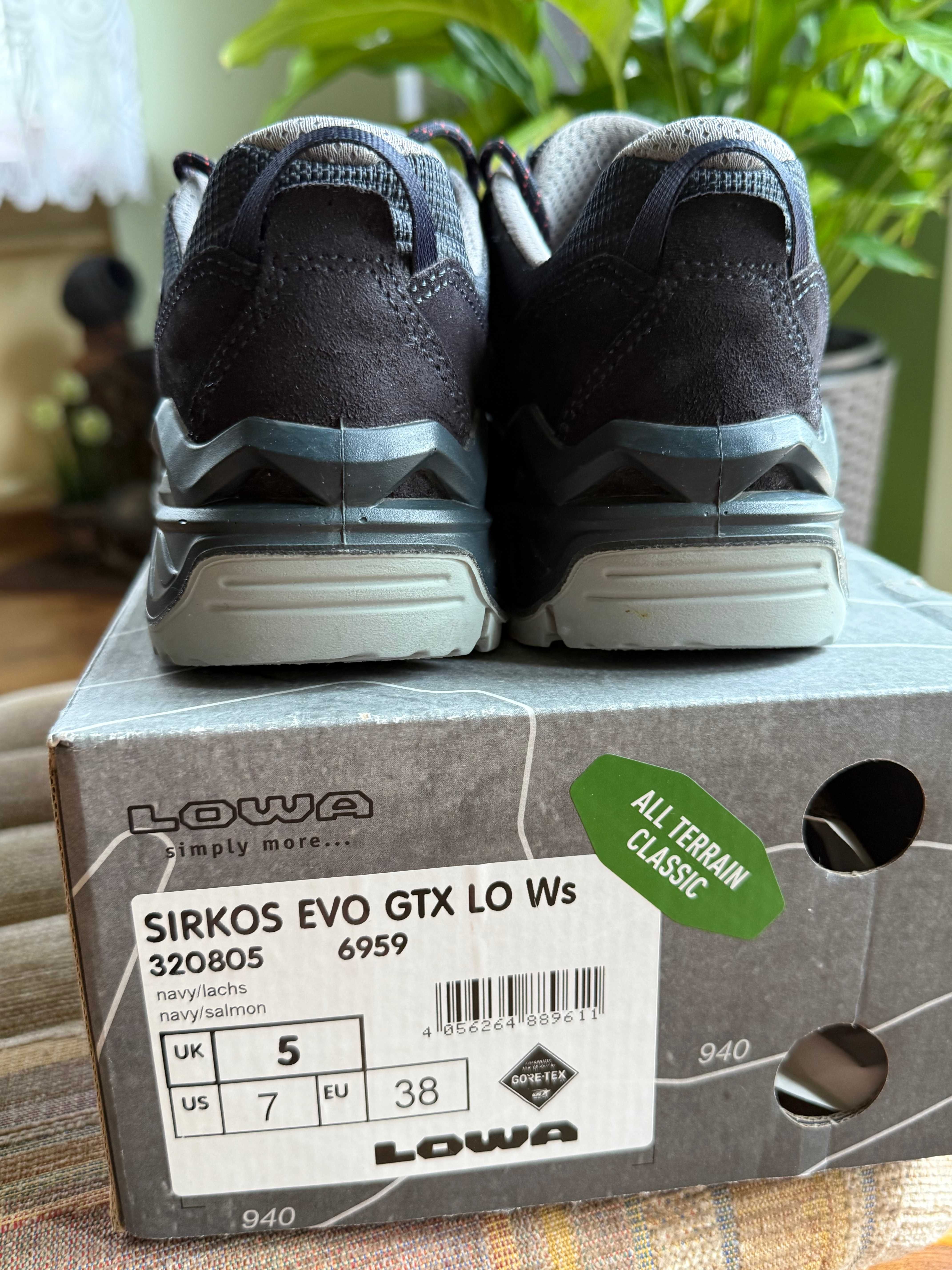 Damskie buty turystyczne niskie LOWA SIRKOS EVO GTX LO rozm. 38
