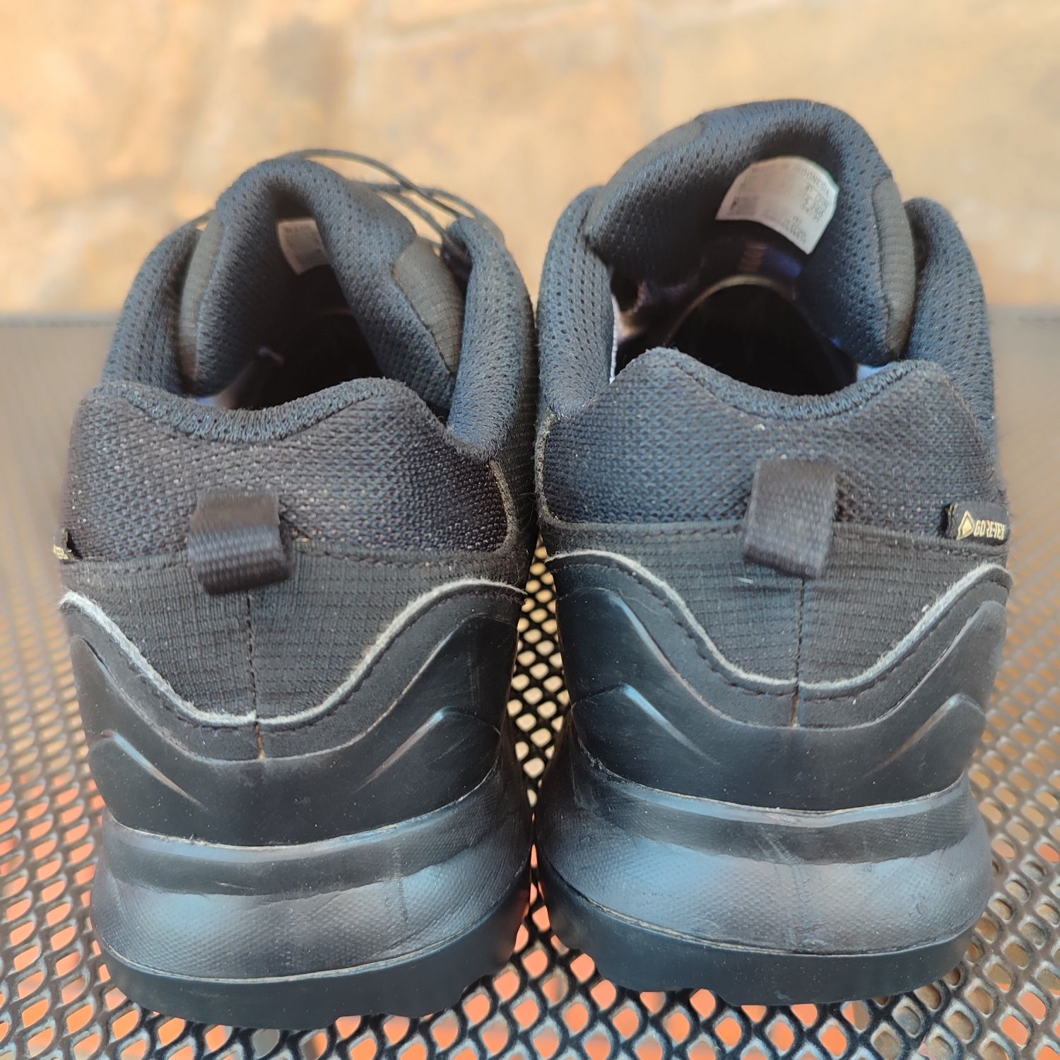 Кроссовки Adidas Terrex Gore-tex 42 размер (оригинал)