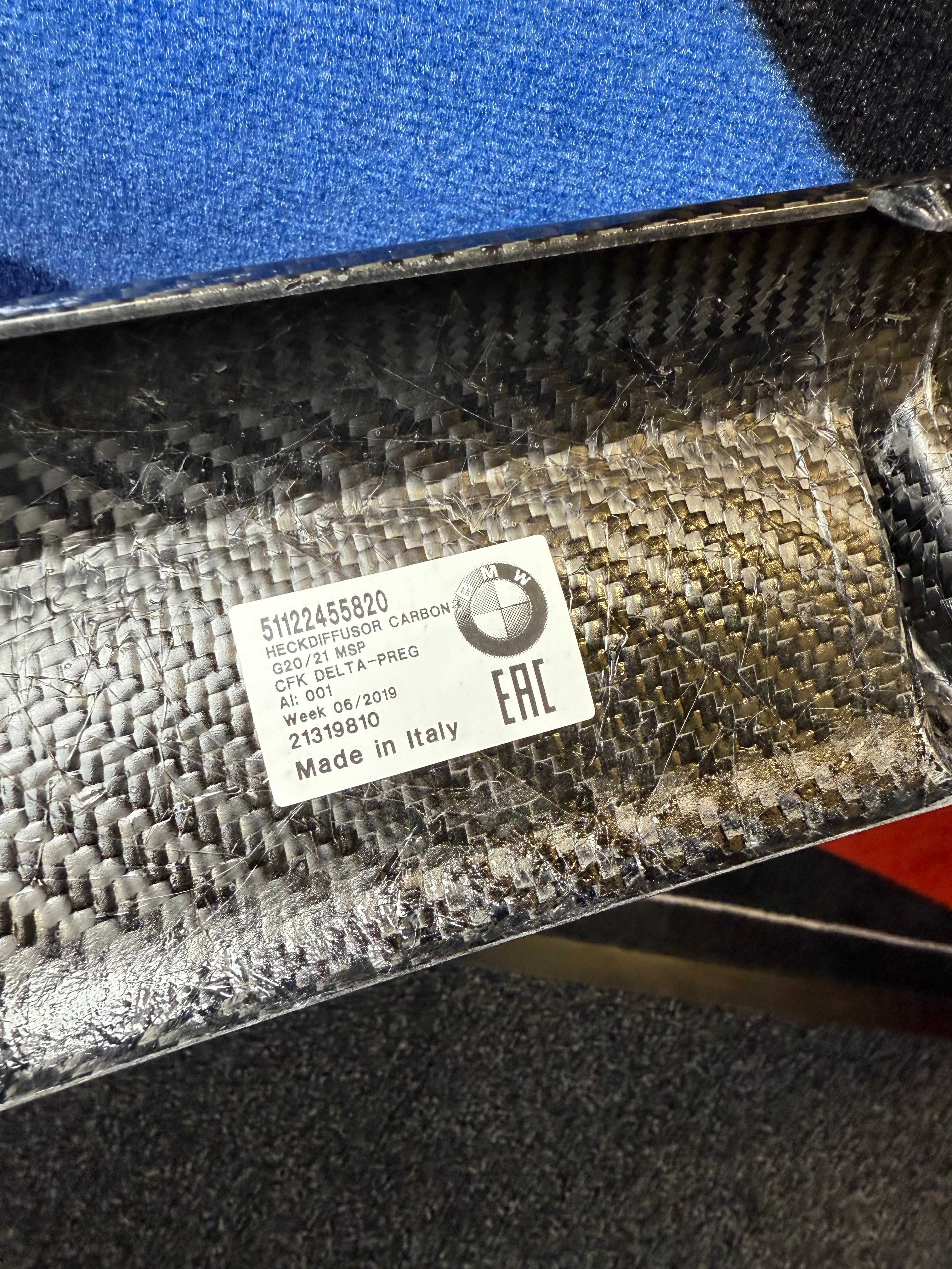 Dyfuzor zderzaka tyl G20 G21 carbon M performance nowy BMW OE