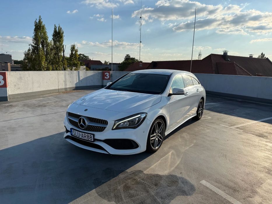 Mercedes-Benz CLA Mercedes-Benz CLA 220 4-Matic Shooting Brake AMG Line