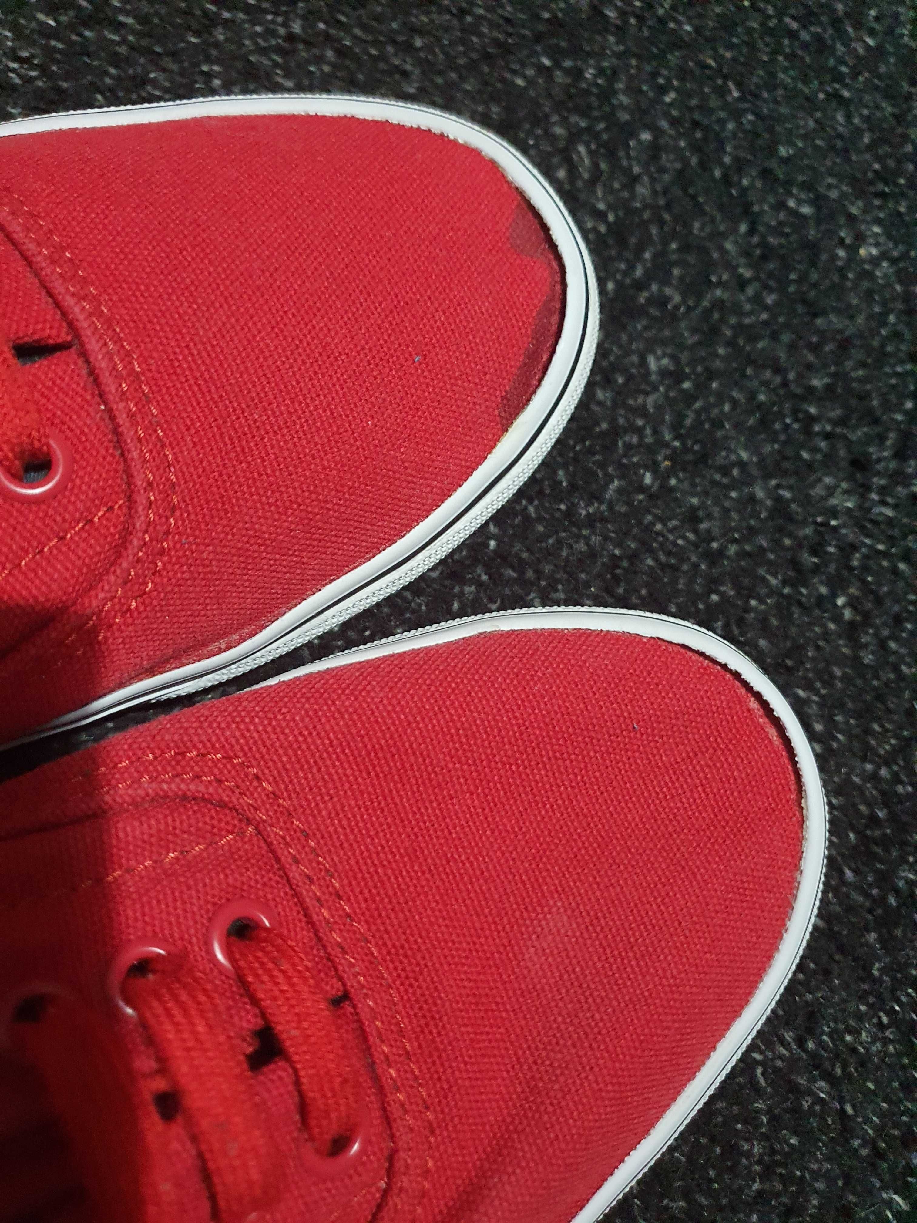 Ténis Vans tamanho 40 vermelhos