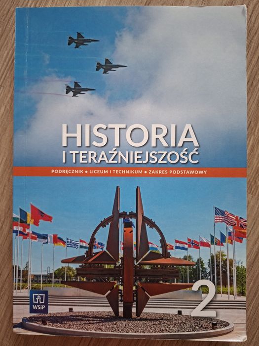 Podręcznik Historia i teraźniejszość 2