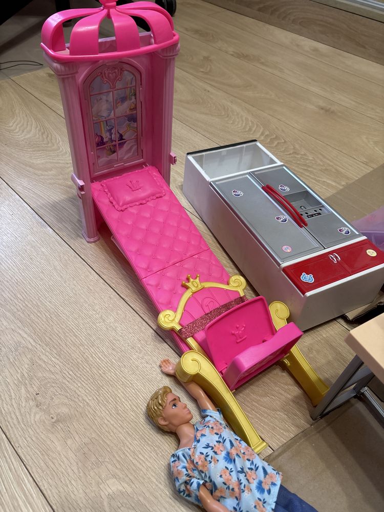 Barbie z akcesoriami