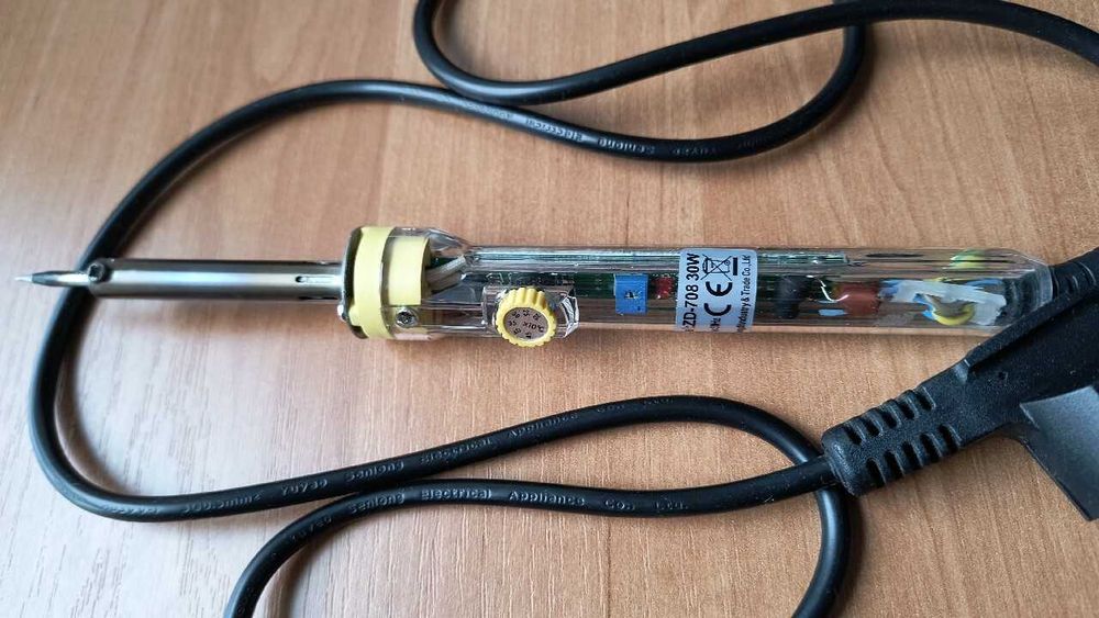 Lutownica ZD-708 i podstawka ZD-10A - opis