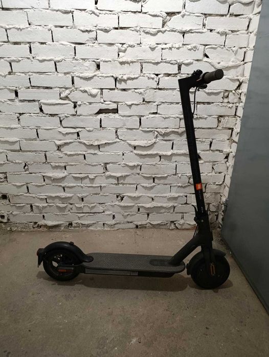 Hulajnoga elektryczna MI