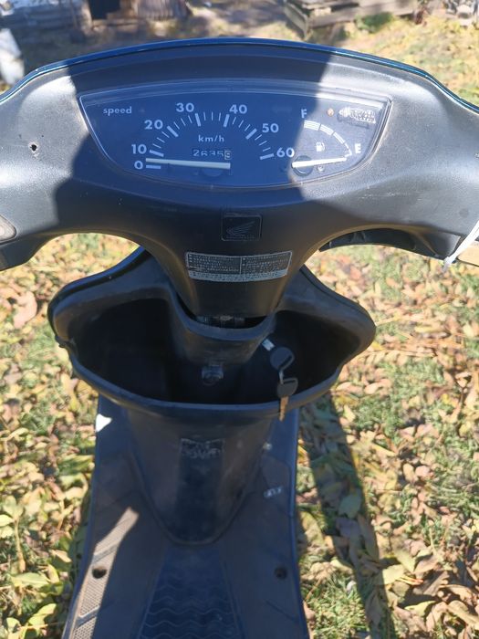 Продаж або обмін скутер Хонда діо 34