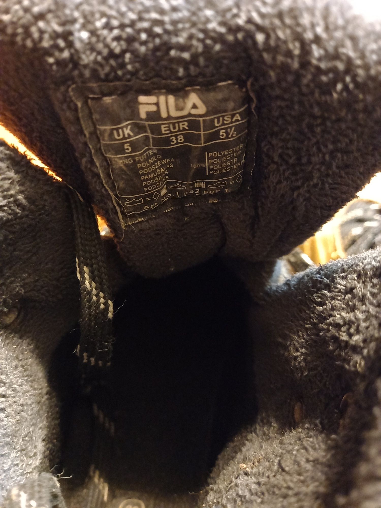 Buty 38 Fila. Idealne w góry. FIrmowe trapery na trekking i nie tylko.