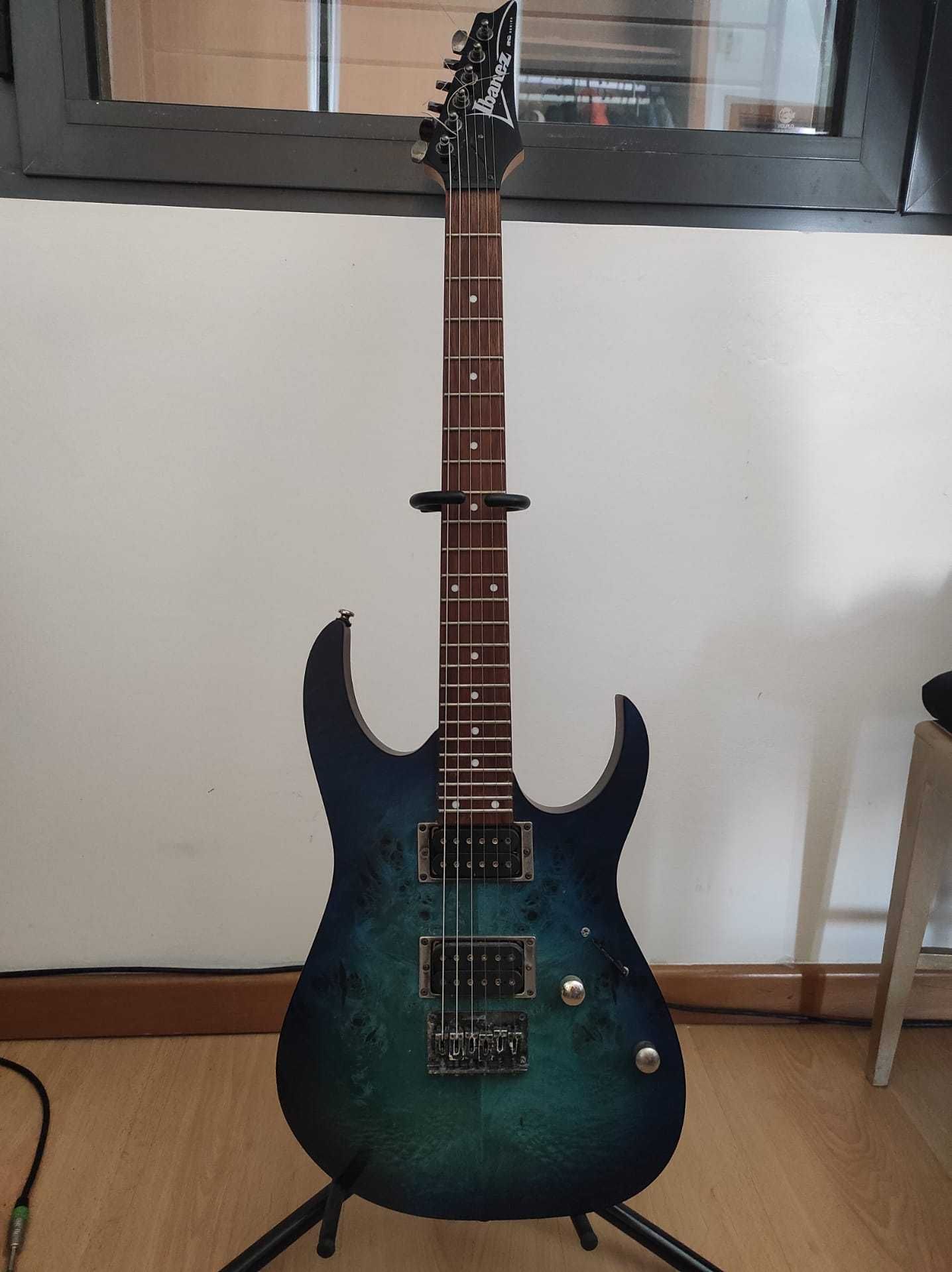 Guitarra elétrica Ibanez RG saphire