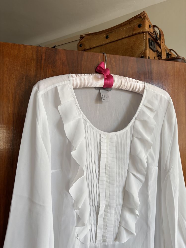 Biała elegancka bluzka damska z żabotem H&M L 40