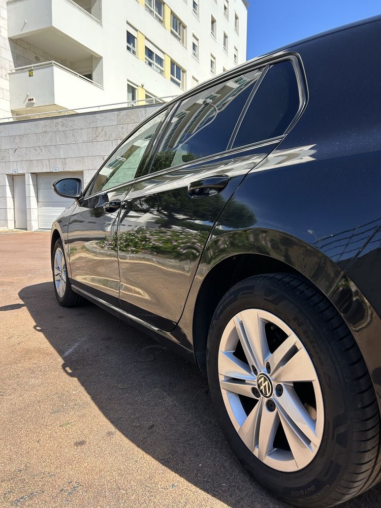 Volkswagen Golf 8 - 2022 - 26.000 km
