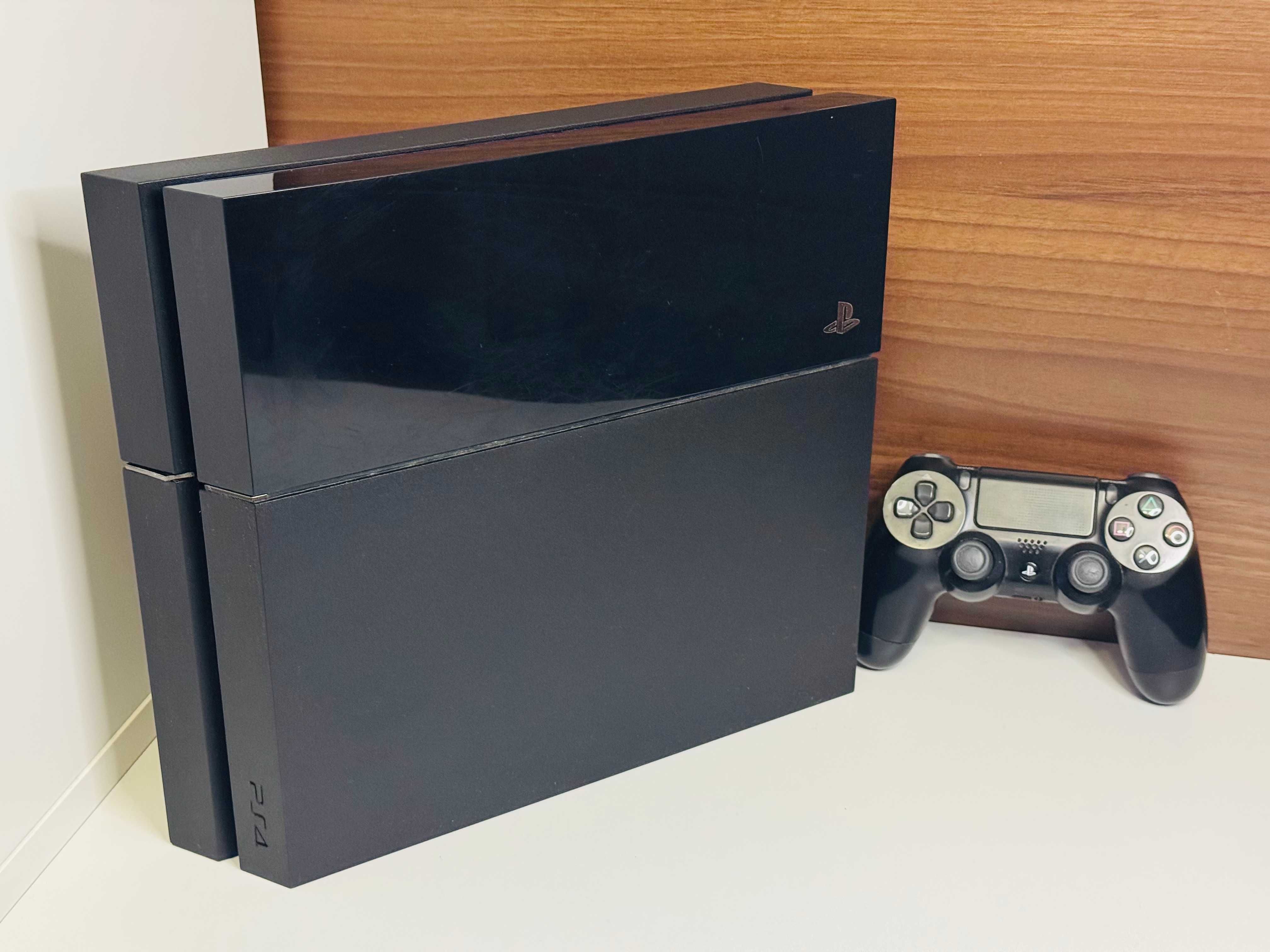 Konsola PlayStation 4 PS4 500GB Czarny z Padem Niski Soft 10.70