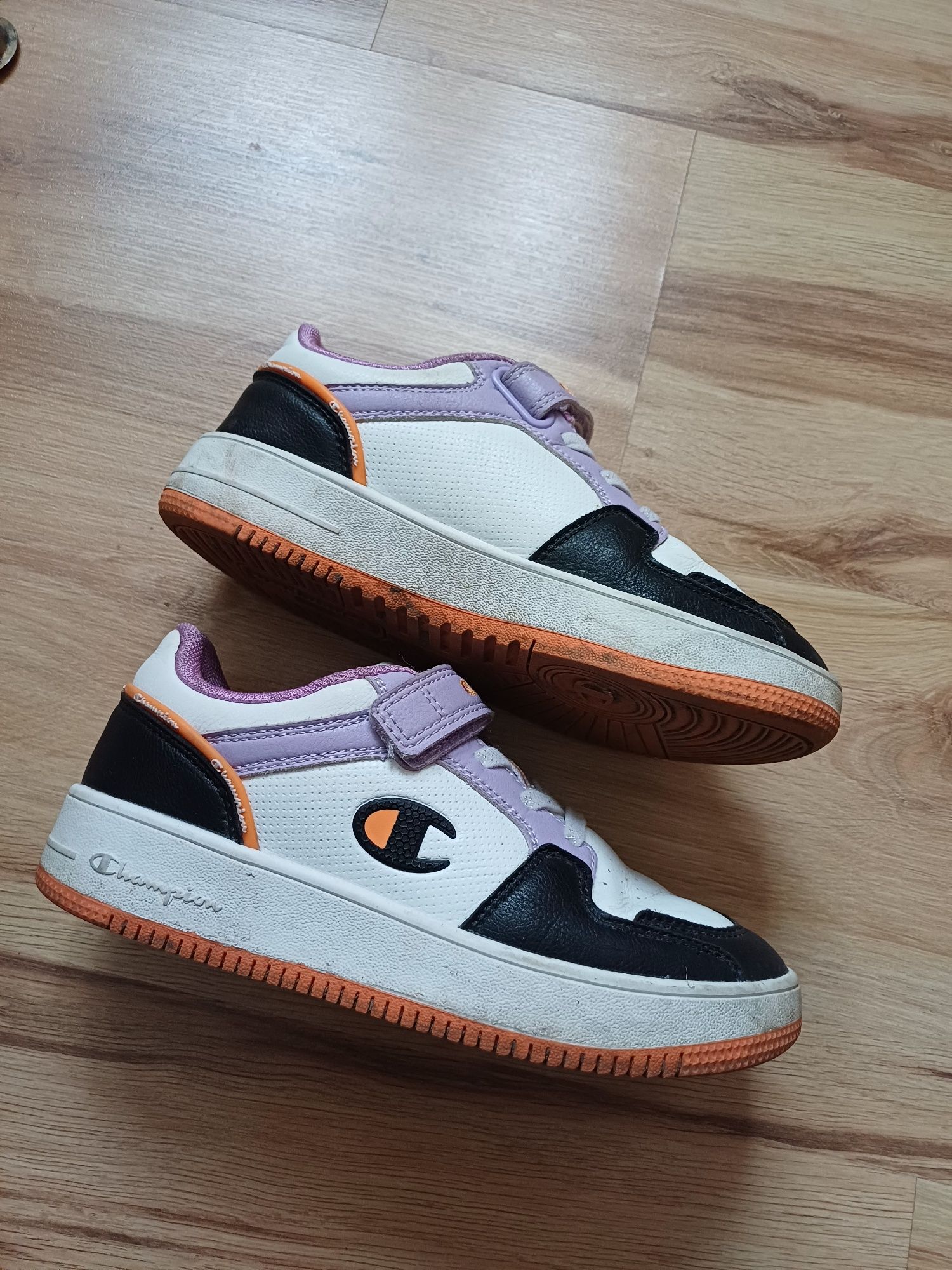 Buty adidasy Champion rozmiar 33