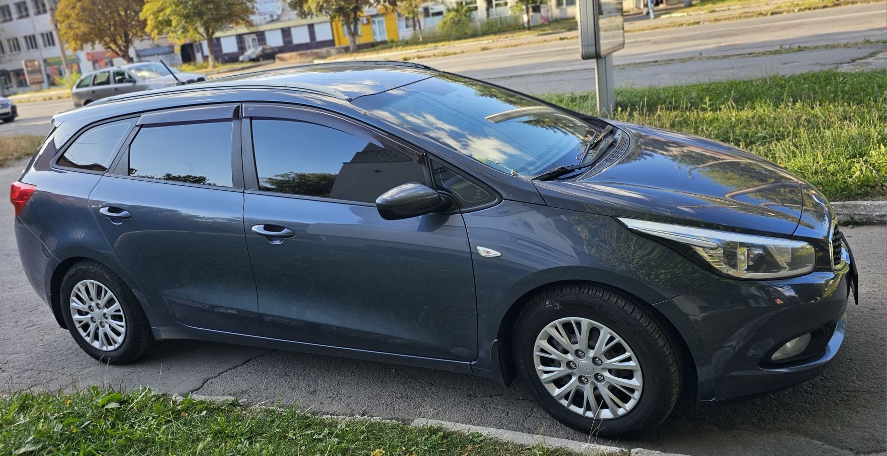 Kia Ceed SW 2013 diesel