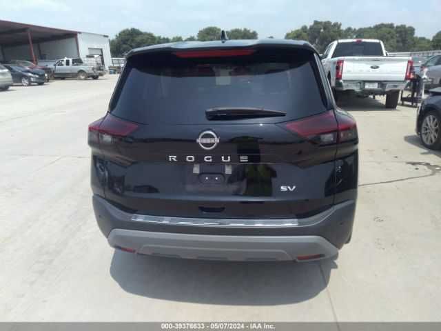 Nissan Rogue SV FWD 2022