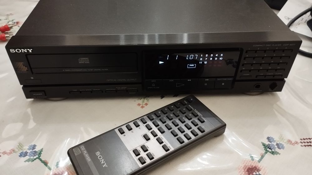 Leitor de CD SONY CDP-M77
