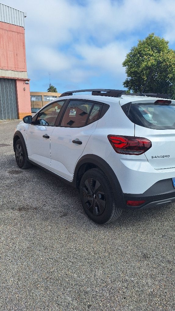 Viatura Dacia Stepway Gasolina/GPL