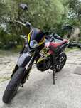 Aprilia SX 125 supermoto