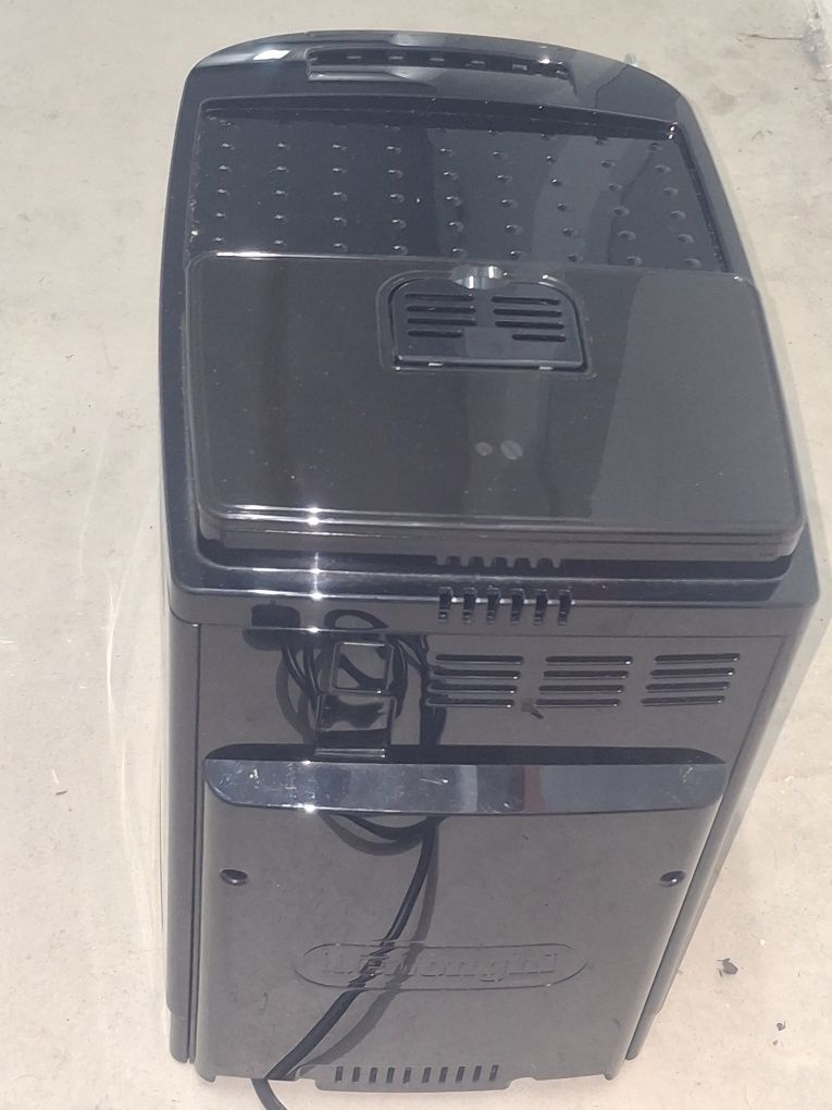 Máquina Café Automática ((( Delonghi Magnifica S )))