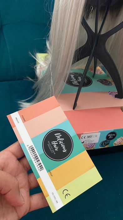 Nowa peruka. Po chemioterapii. Blond z odrostem