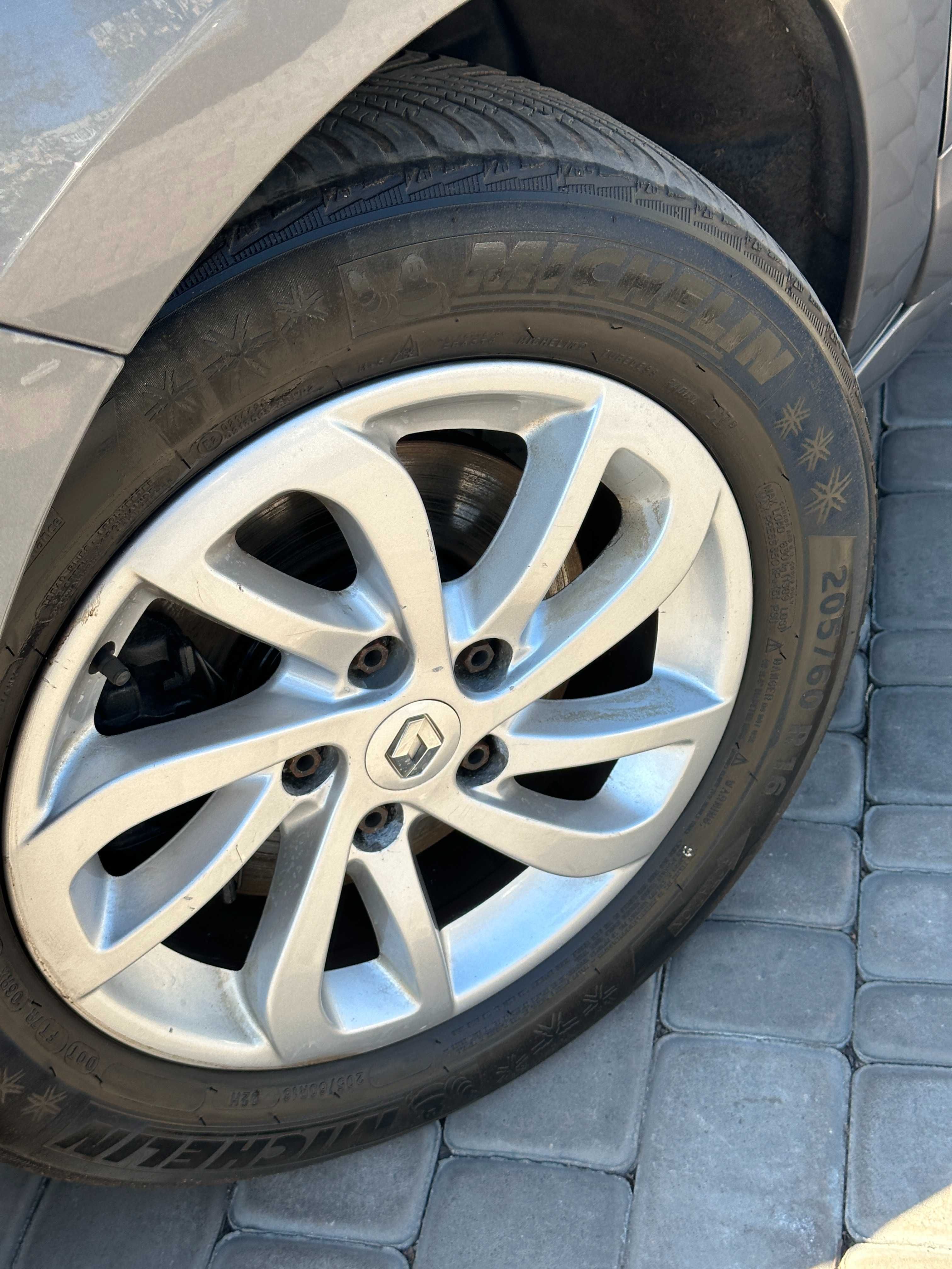 Продам Renault Grand Scenic 2012 рік можлива розстрочка,кредит,обмін!