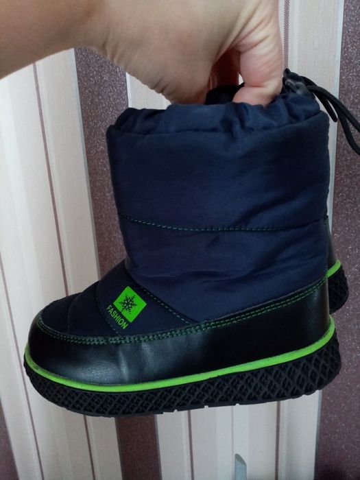 Дитячі зимові дутики черевики Clibee для хлопчика 26 розмір темно-сині