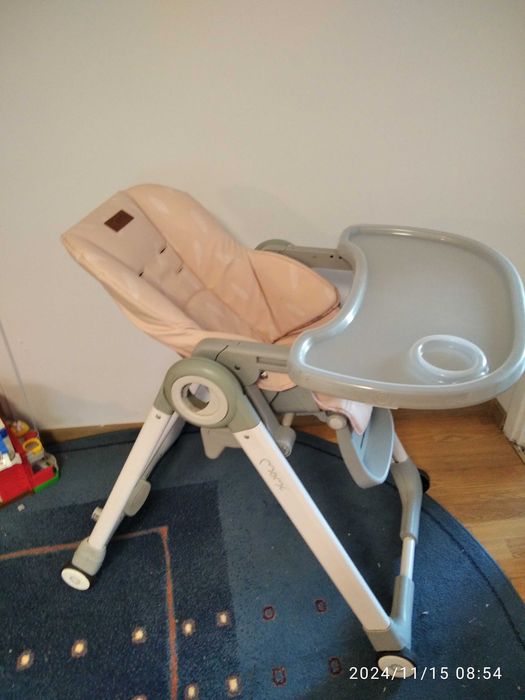 Krzeselko do karmienia