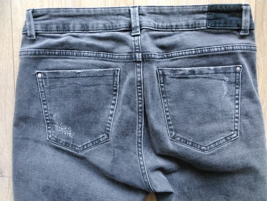 Jeansy Zara roz 40