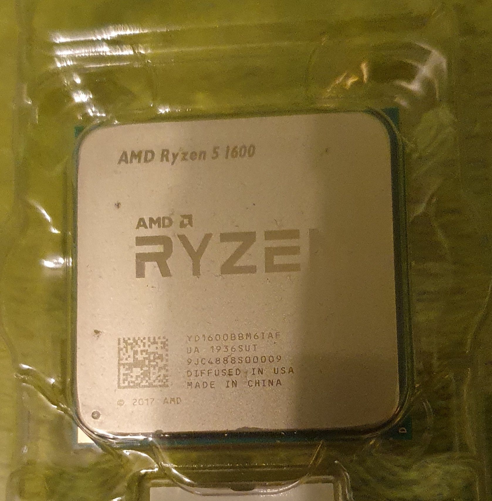 Procesor Ryzen 5 1600 AF plus ram AEGIS 2X8GB DDR4