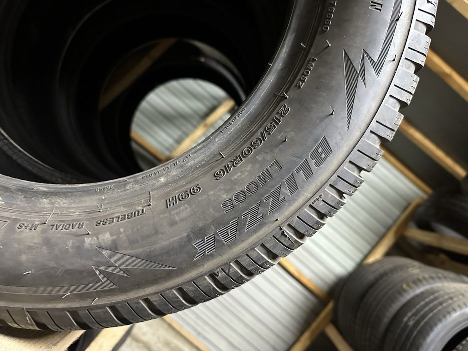 Шини зима 215/60r16 Bridgestone Blizzak Lm005 стан супер
