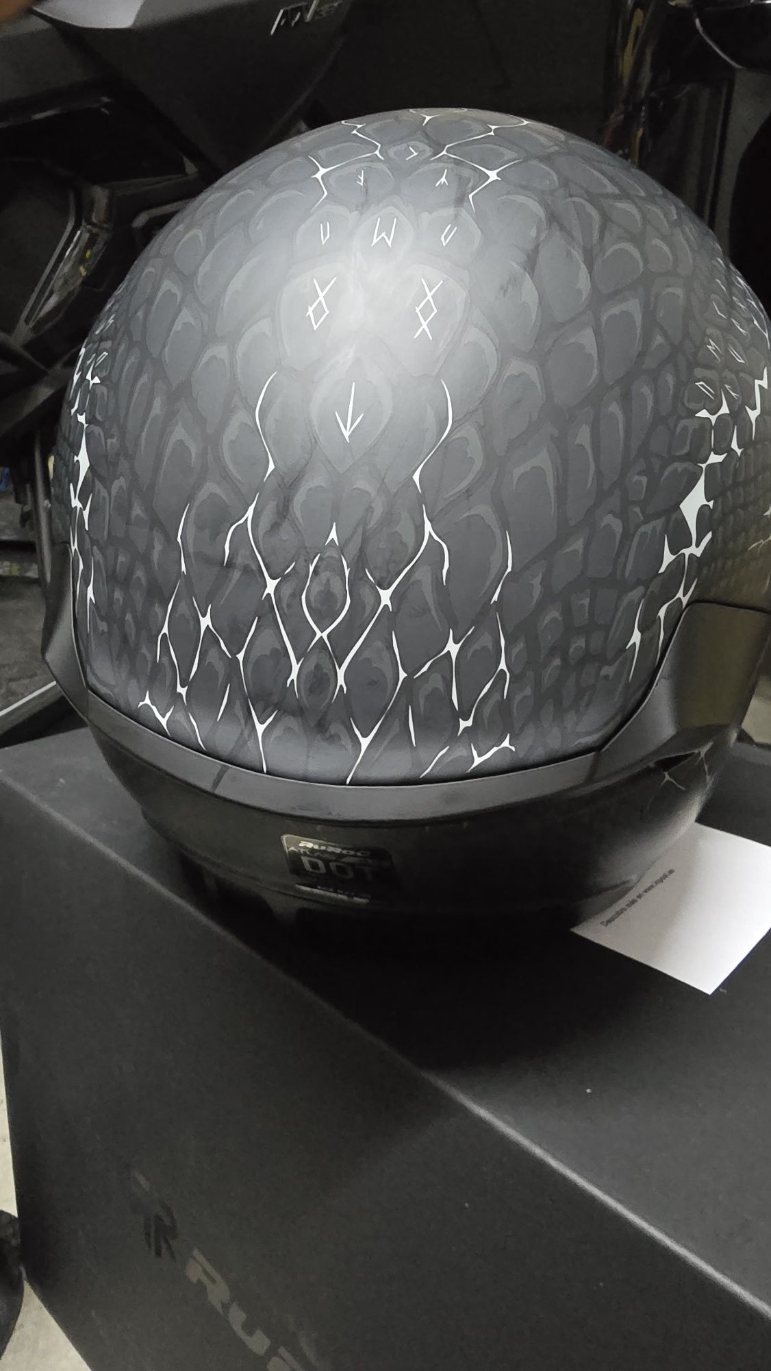 Capacete ruroc atlas com shockwave