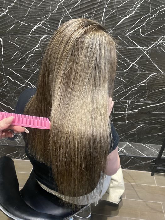 Фарбування волосся/відновлення