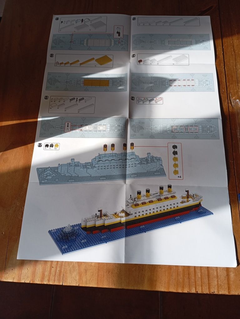 Titanic tipo Lego