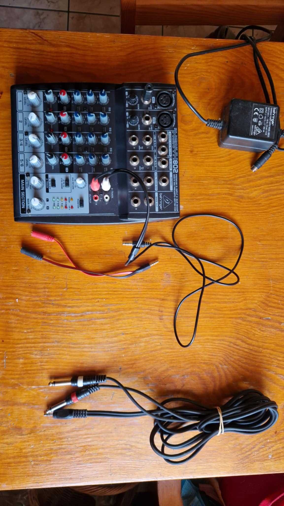 BEHRINGER XENYX 802 komplet + dodatki