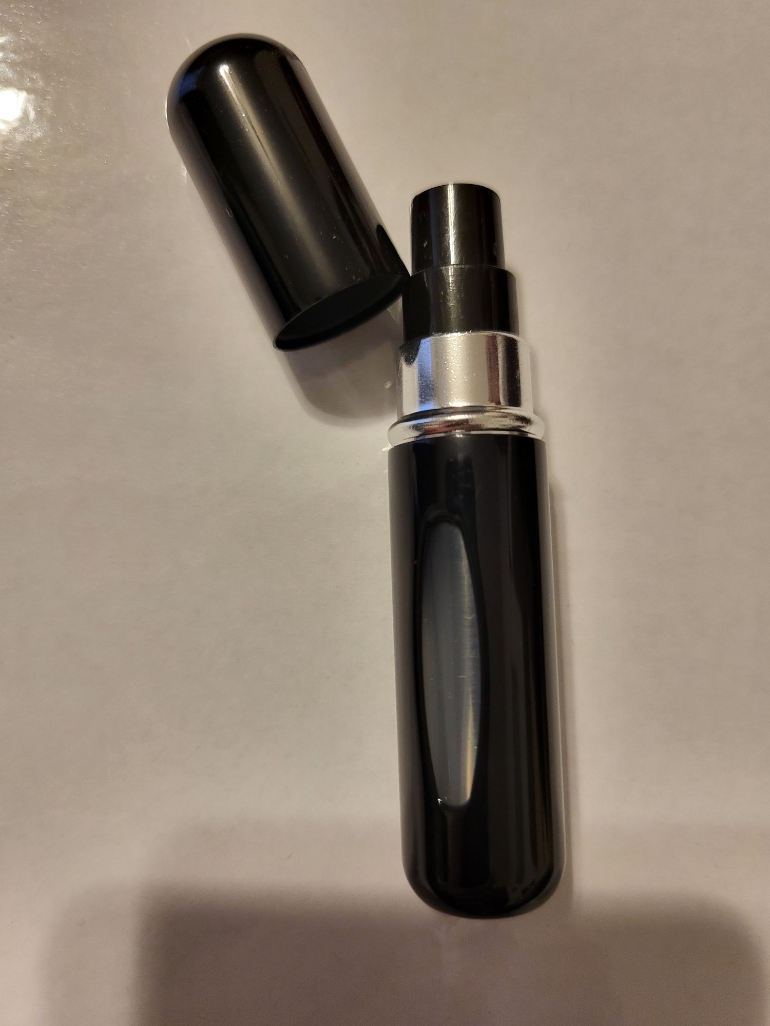 NOWY Atomizer podróżny na perfumy