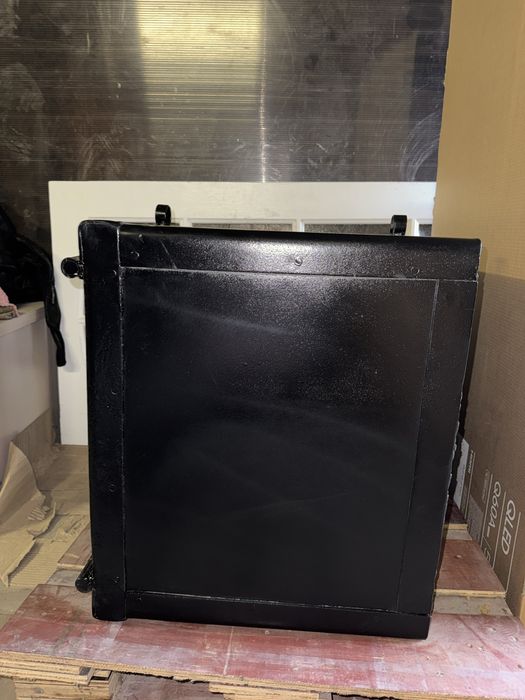 Сейф для офісу або будинку