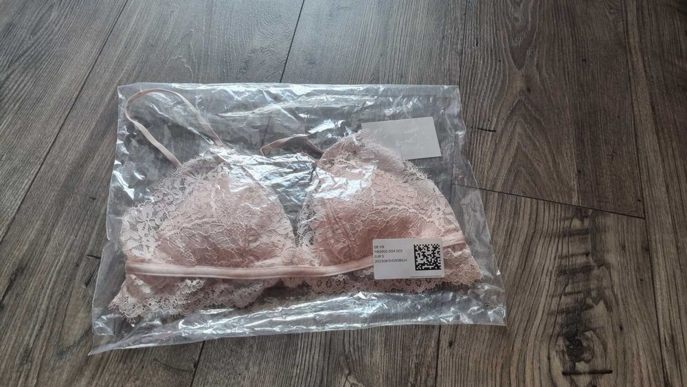 [Nowy z metka] Koronkowy biustonosz H&M, roz. S (75 B)
