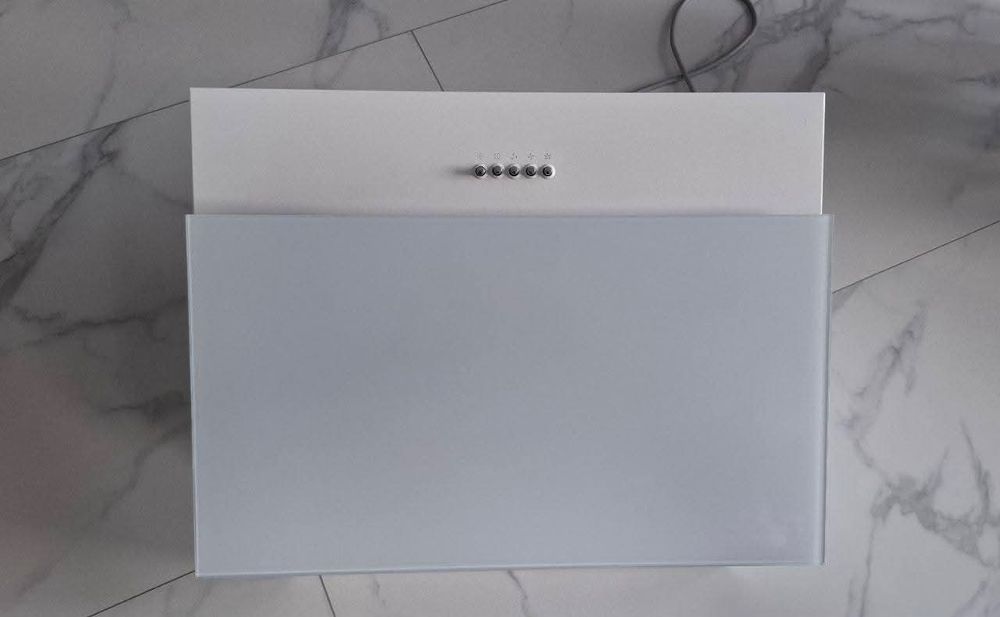 Витяжка Pyramida NR-MG 60 (1000) M WH 
Б/В
Стан чудовий
Ціна 3500грн
П