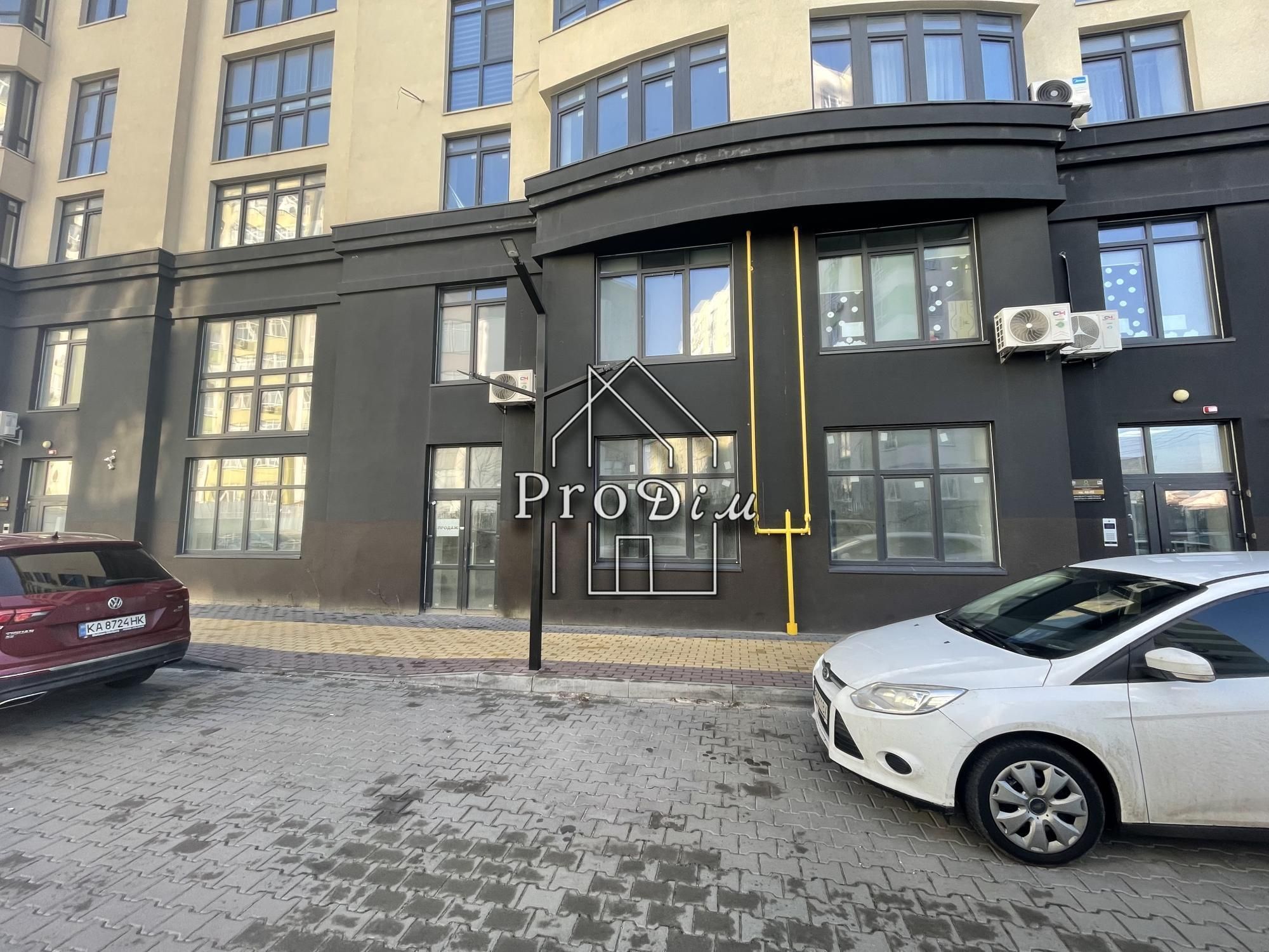 Оренда комерційного приміщення 108 м2. Фасад.Крюківщина. Без%