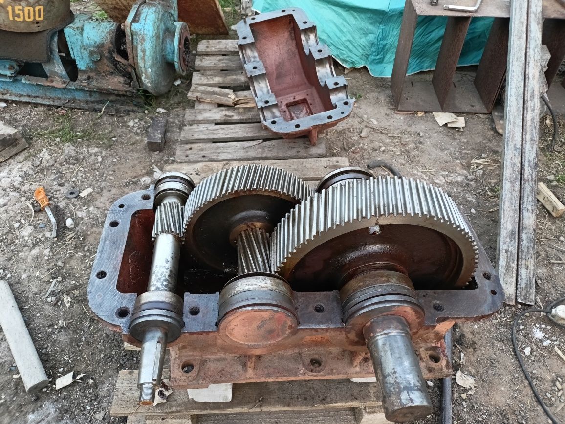редуктор рцд350 рцд400 РМ350 рм250 цдн35-60 Ц2-350-8