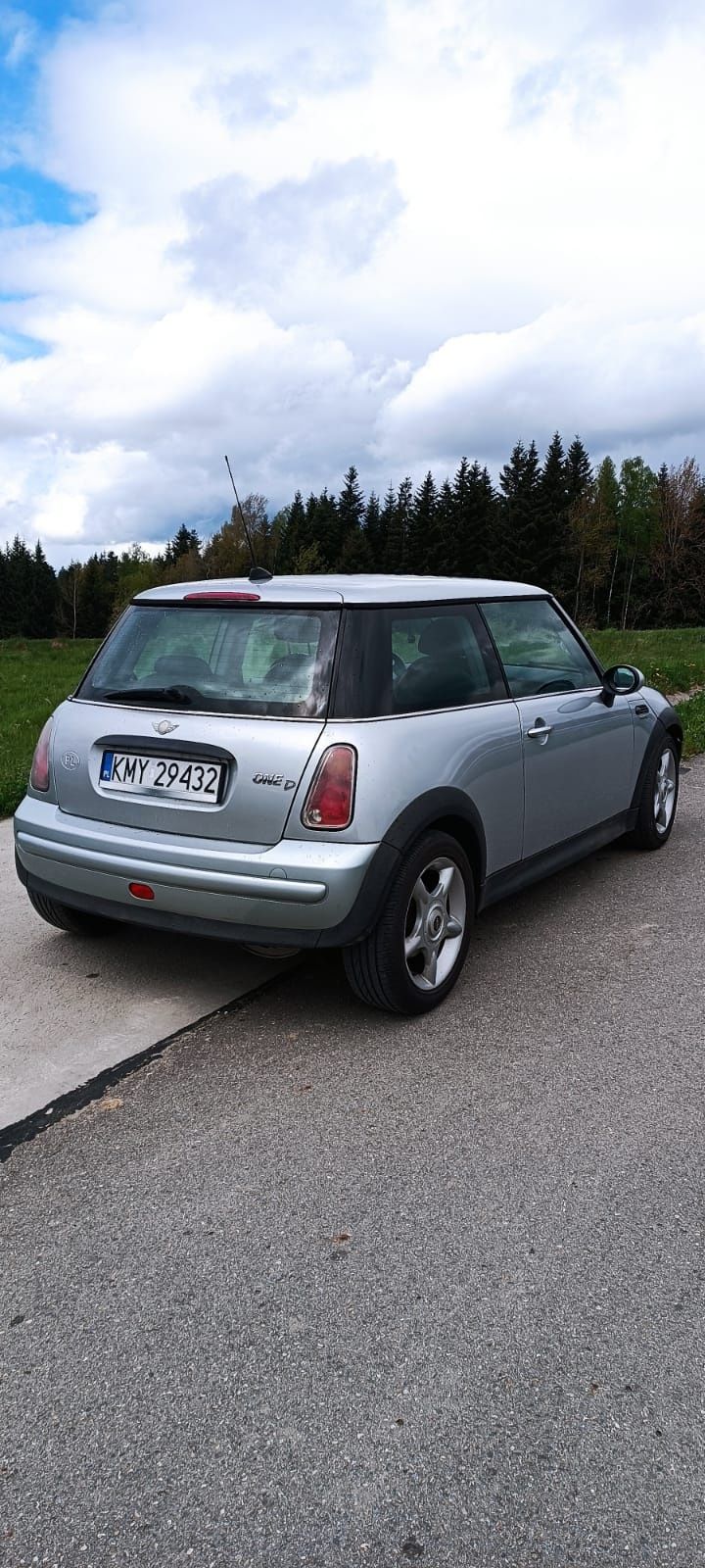 MINI ONE Diesel 1.4W Bardzo Ładnym STANIE