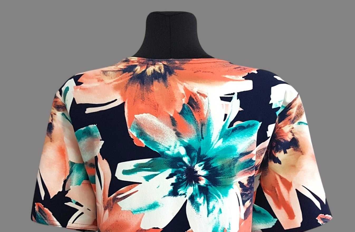 Damska sukienka wzorzysta prosta z krótkim rękawem 50/5XL