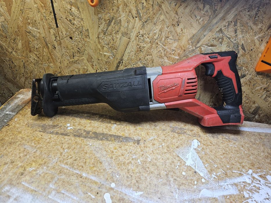 M18BSX Milwaukee pila szablasta lisica lisi ogon 18v