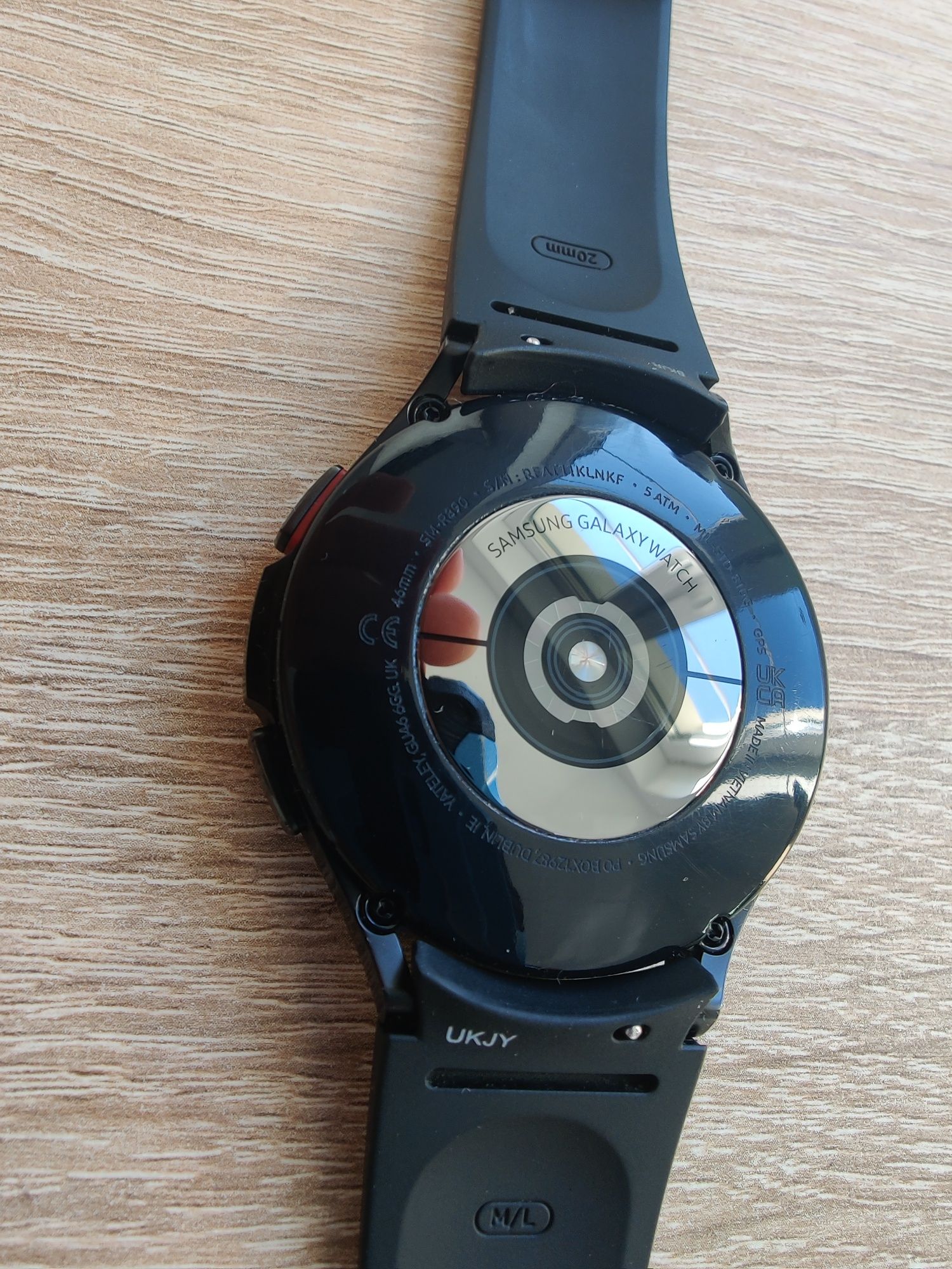zadbany Samsung Watch 4 classic 46mm - sm-r890