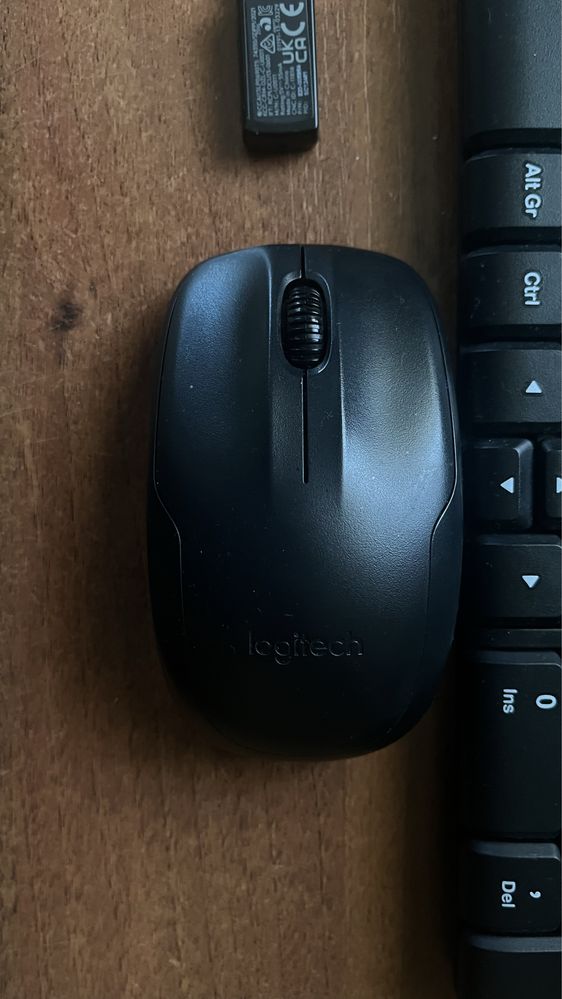 Комплект бездротовий logitech mk220 ru