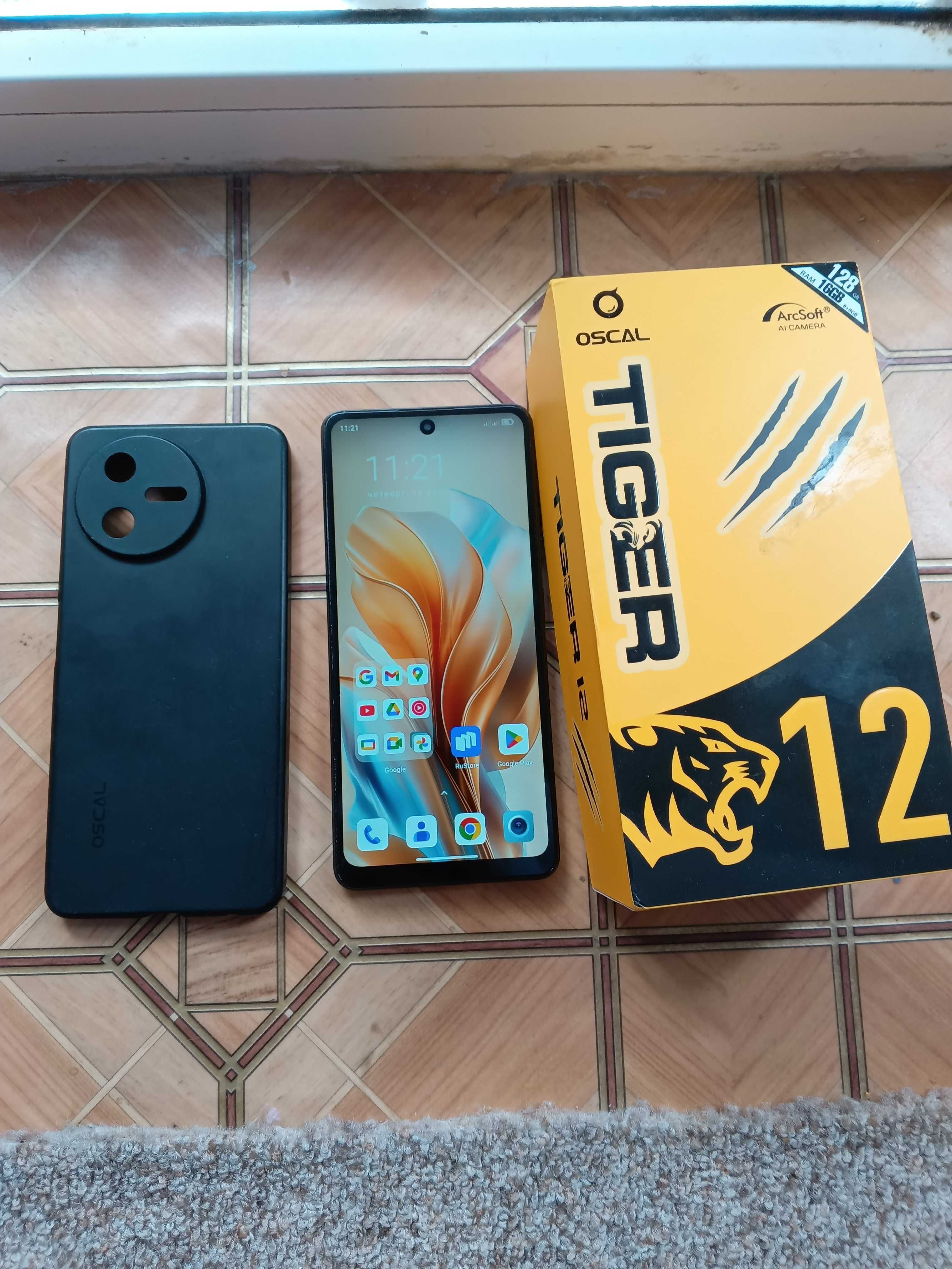 Oscal Tiger 12/8.128Гб,120Hz,Nfc