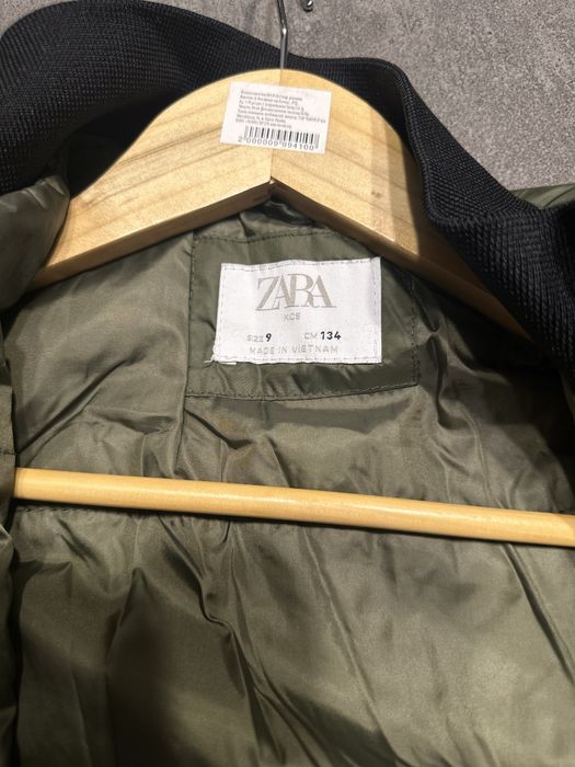 Продам курточку бомпер Zara 9 лет(134)