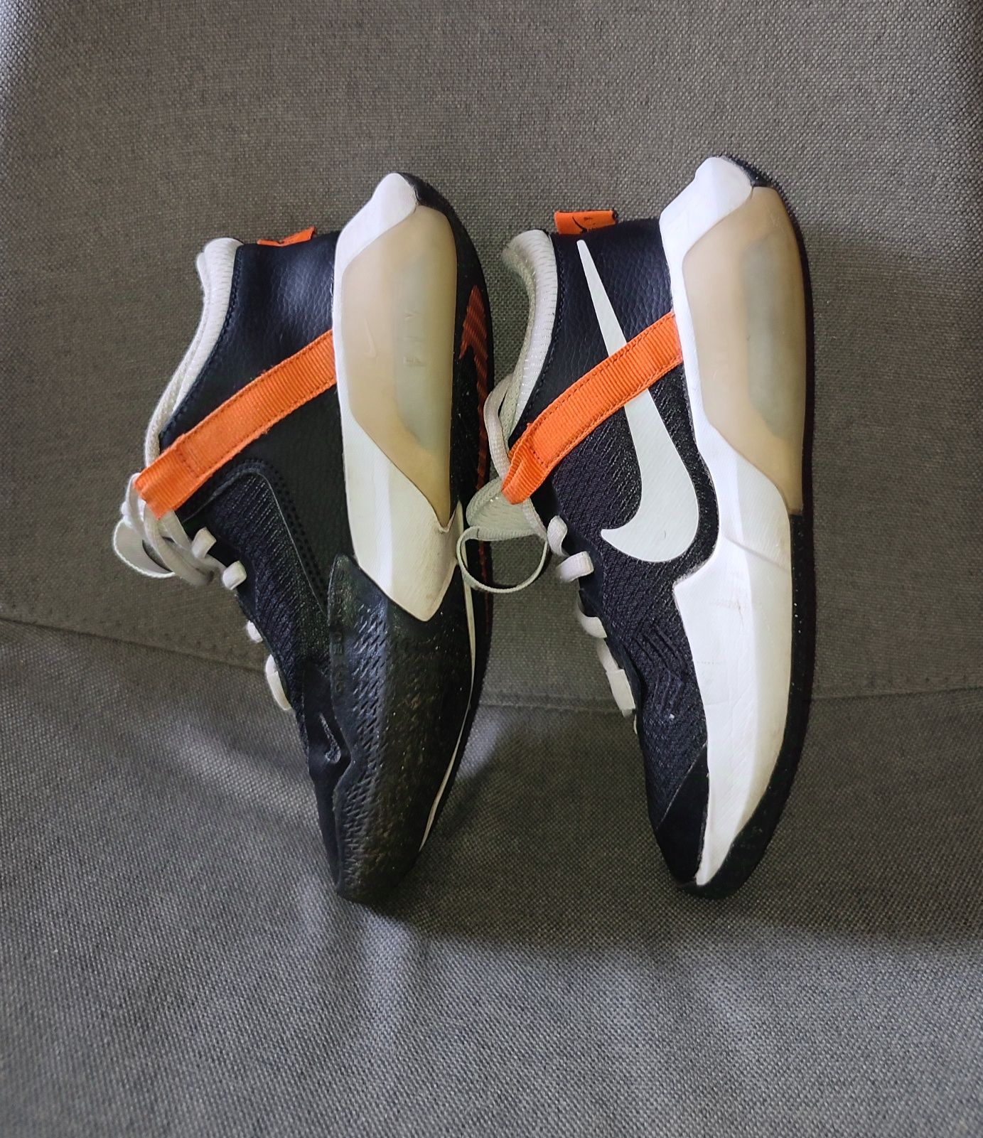 Buty Nike Air Zoom Crossover DC5216 R.33